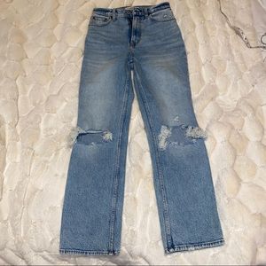 Abercrombie 90’s straight leg jeans